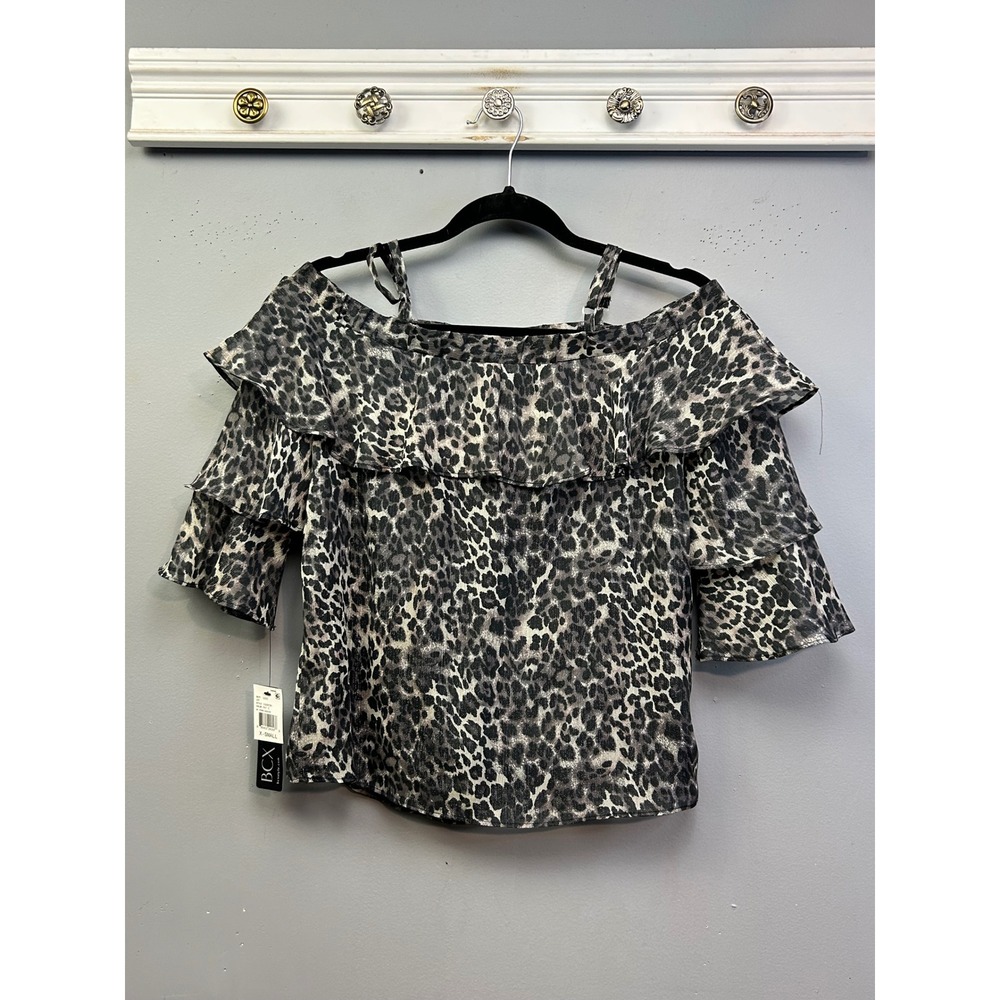 BCX Blouse Women XS Gray Leopard Print Cold Shoulder Tiered Ruffle Shimmer‎ NEW